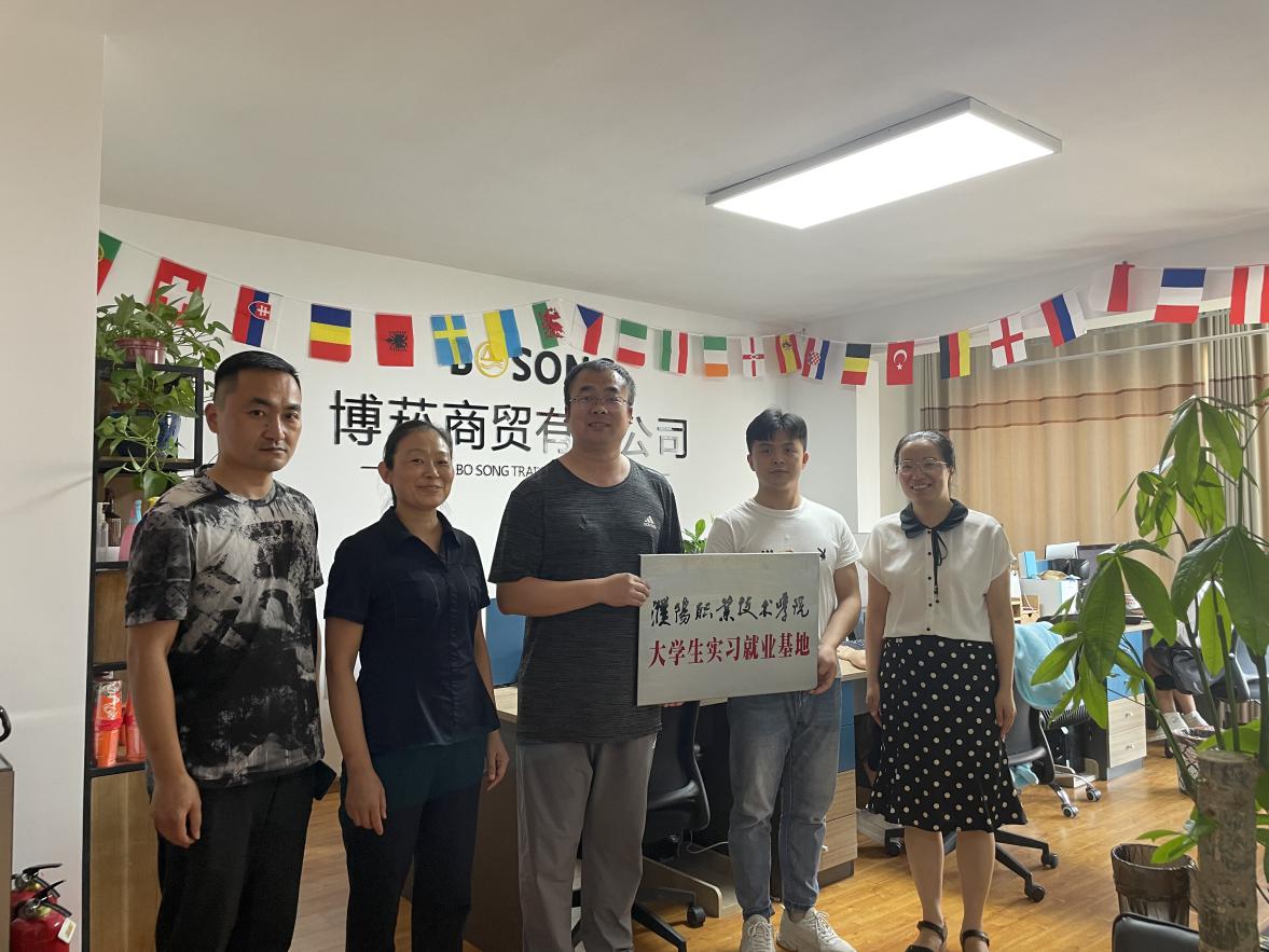 说明: 1686d6b59178d34ab4dedbb0797b6fb